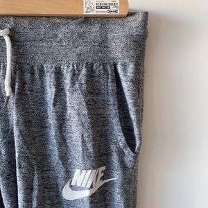 Nike Grey Capri Joggers